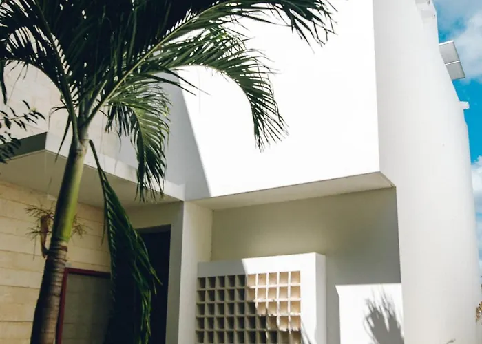 Apartamento Beachside Bliss Modern 3story With Deck And Grill Akumal